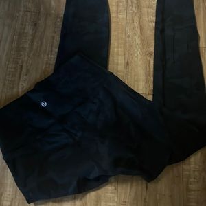 Camo Lululemon leggings